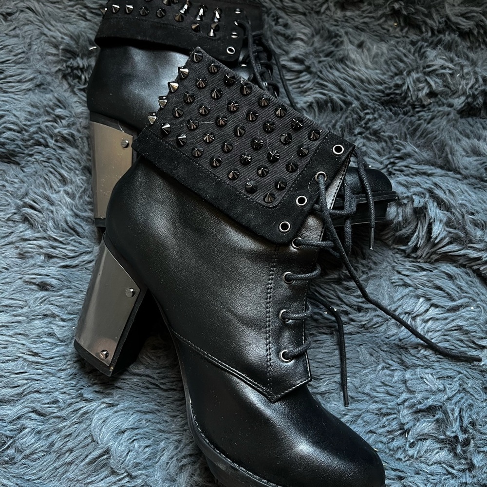 Leather Women's Boot Heels
